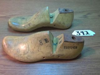 Vintage Pair Wood Shoe Factory Industrial Mold Last 8 E Trooper - 392 photo