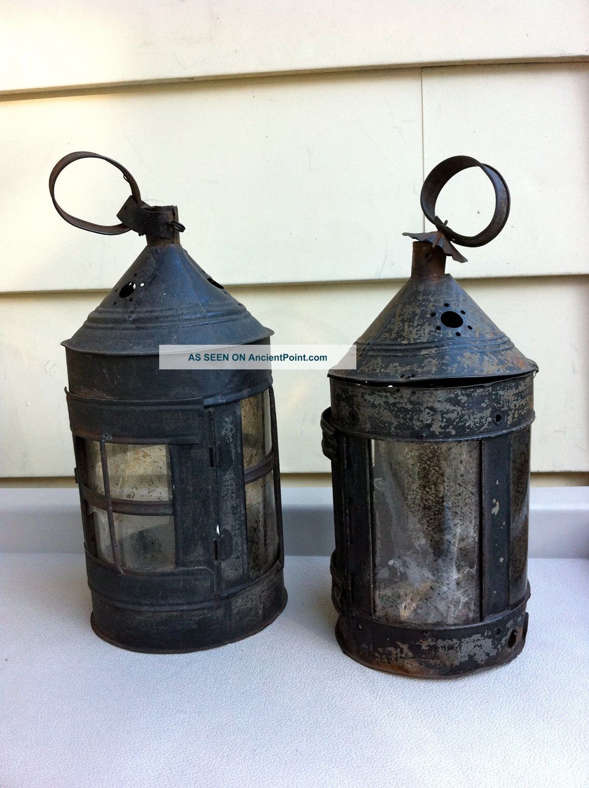 Two Tin Lanterns With Mica - American 19th Century Primitives photo