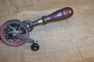 Millers Falls 5 Hand Drill Primitive Antique Farm Carpenter Woodworking Tool photo