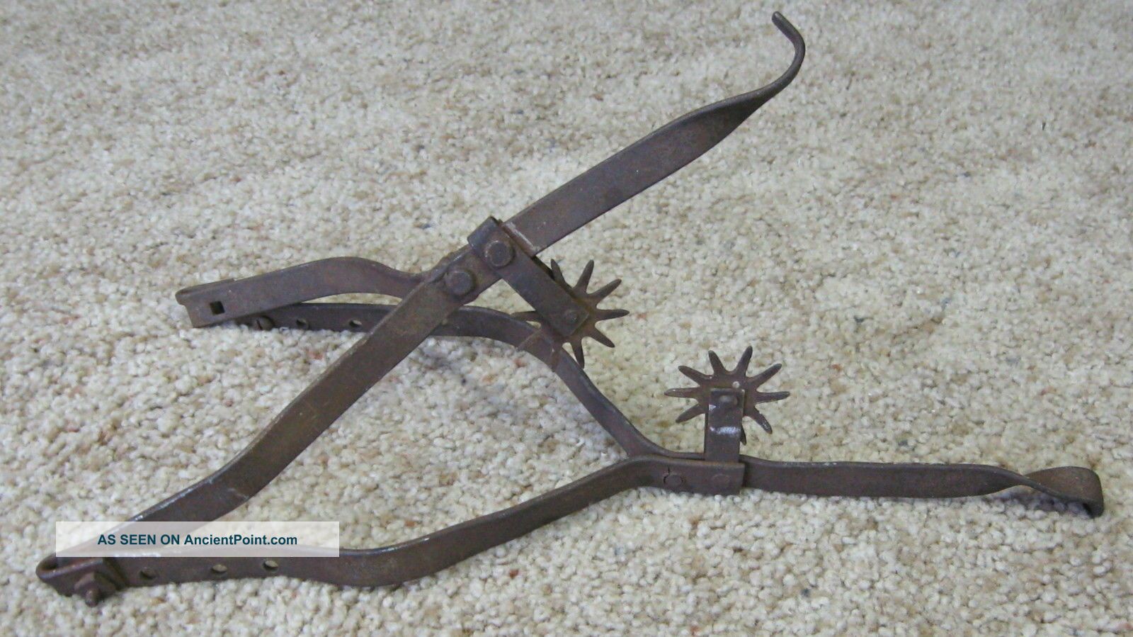 Antique Metal Cow Neck Fence Yoke W/spurs - Cowboy Western Barbed Wire Primitives photo