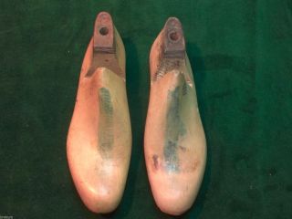 Vintage 1942 Pair Navy Shoe Lasts Size 8 D Sterling Industrial Factory Mold 717 photo