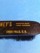 Advertising Clothes Brush Delaney ' S Cataract Hotel Sioux Falls Sd Antique 1920s Other Antique Home & Hearth photo 1