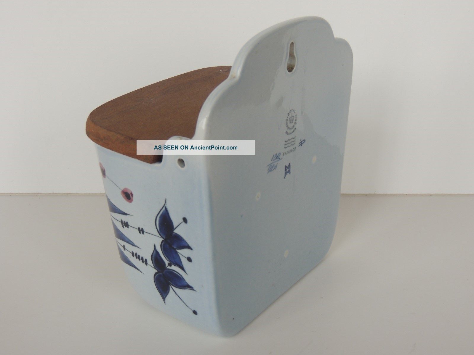 Royal Copenhagen Salt Box Tenera By Beth Breyen Design Midcentury
