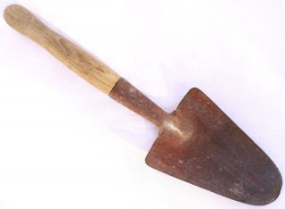 Vintage Metal & Wood Potter ' S Shovel Scoop Tool Farm Barn Garden Primitive photo
