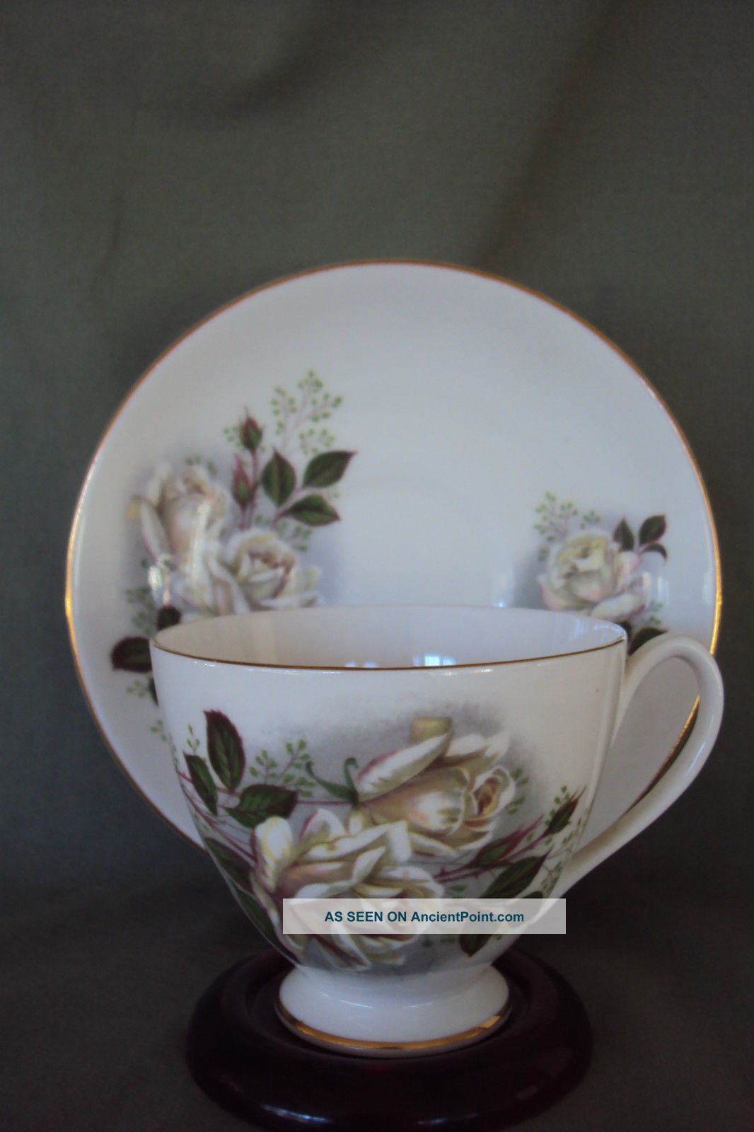 Vintage Queen Anne White Roses Cup And Saucer Gold Accent Made In England Cups & Saucers photo