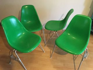 Herman Miller Charles Eames Fiberglass Side Shell Chairs Kelly Green Ultra Rare photo