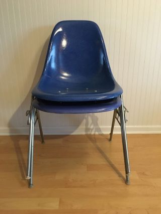Herman Miller Charles Eames Fiberglass Side Shell Chairs 2 Ultra Marine Blue photo