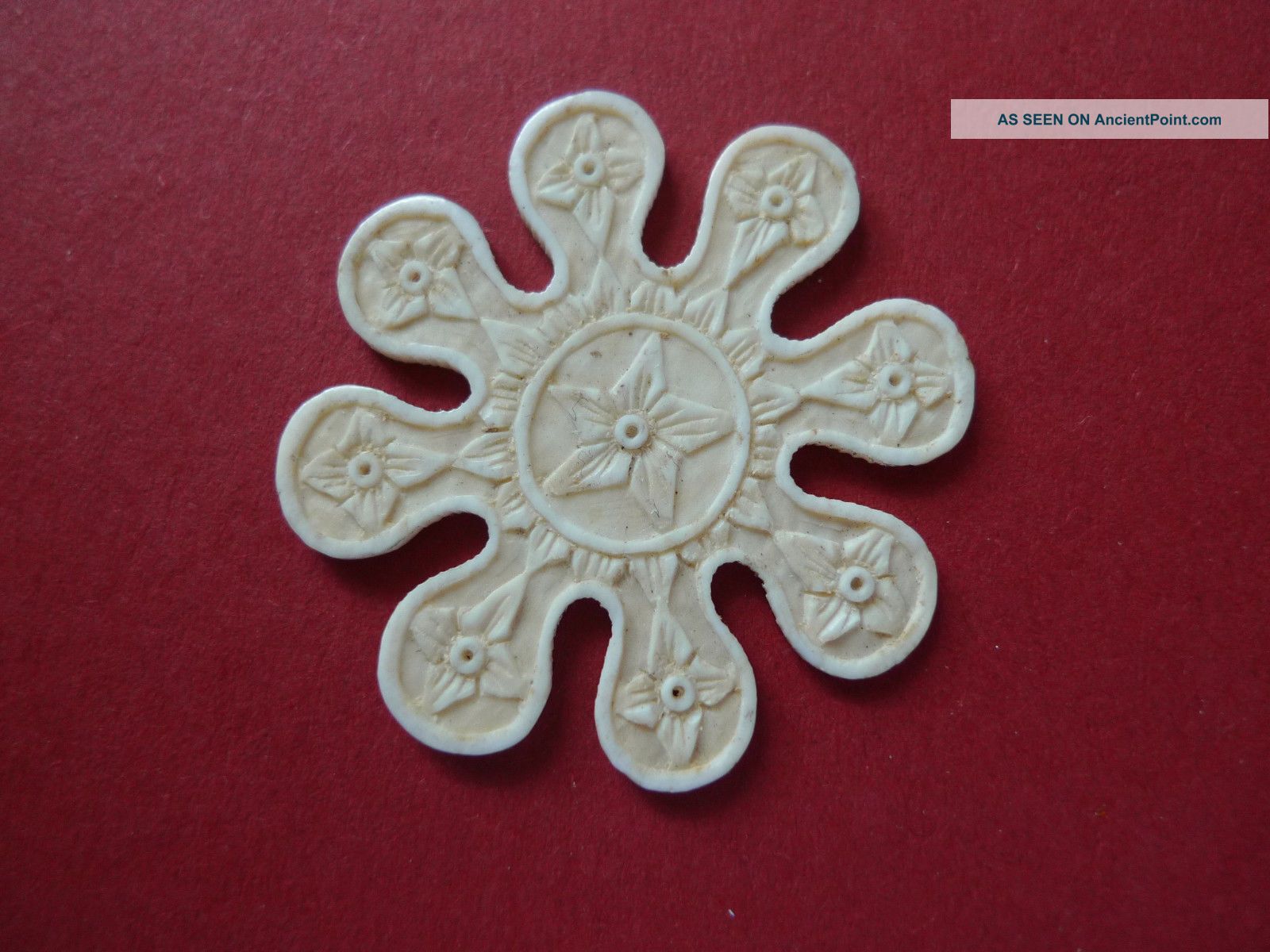 Hand Carved Flowers Snow Flake Thread Winder Sewing Ca 1850 Other Antique Sewing photo
