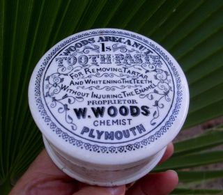 Antique,  Rated Rare,  Early (from 1865 - 80 ' S) Woods ' Chemist Tooth Paste Jar Pot Lid photo