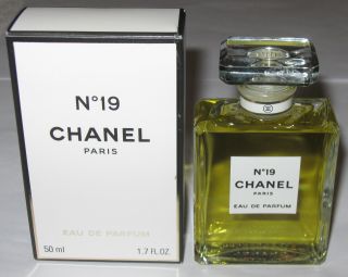 Vintage Perfume Bottle & Box Chanel No 19 Edp,  50 Ml - 1.  7 Oz - - Full photo