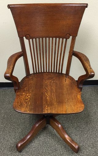 Antique Oak High Back Swivel Banker’s Lawyer’s Executive Desk Chair Wakefield photo