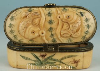 Lovely Chinese Old Hand Carved Two Fish Statue Figure Jewelry Box Collectables photo