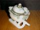 Antique Milk Glass Covered Dish - Chick Hatching From Egg On A Sleigh - Victorian photo 1