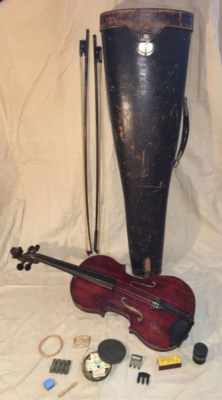 Antique Unmarked 4/4 Violin W/ Unusual Leather Tooled Case Muster Resin - photo