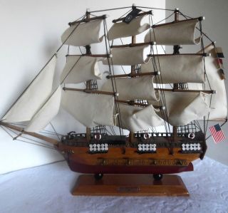 Uss Constitution Ship Model Wooden Assembled 1996 photo