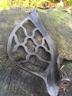 Antique Singer Treadle Sewing Machine Cast Iron Fly Wheel Guard Steampunk Ornate Sewing Machines photo 4