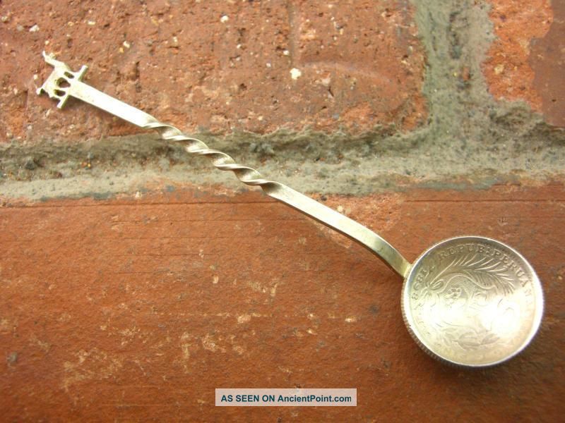 Vintage Llama Twist Silver Spoon (6.  9g) Flatware & Silverware photo