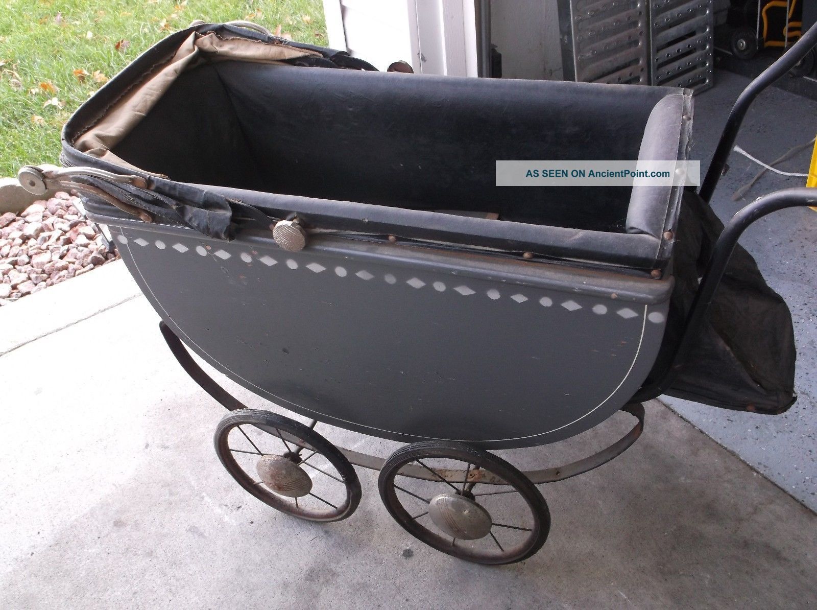 Antique Baby Buggy/strolle/carriage Very For The Era Baby Carriages & Buggies photo