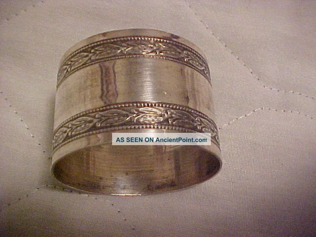 Silver Napkin Ring 1 1/4 Inch Tall Marked W/ Man ' S Head G B In Diamond Napkin Rings & Clips photo