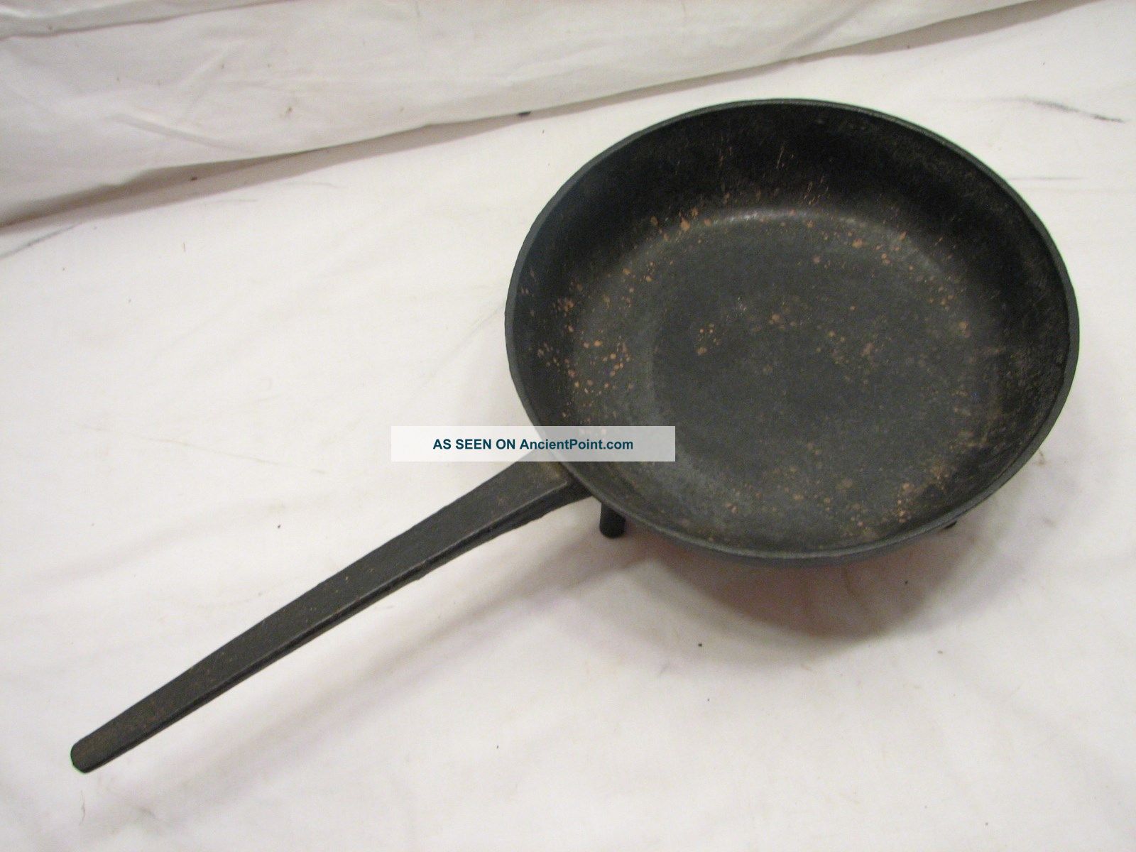 Antique Cast Iron Camp - Fire Spider Footed Frying Pan Pot Skillet Camping Primitives photo