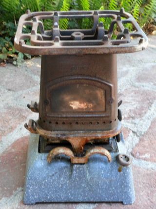 Antique Beatrice No.  31/33 Paraffin Portable Camping Stove/sad Cast Iron Heater. photo
