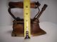 Antique / Vintage Gas Steam Pointed Sad Iron Koenig Cast Iron Rare Wood Handle Other Antique Home & Hearth photo 9