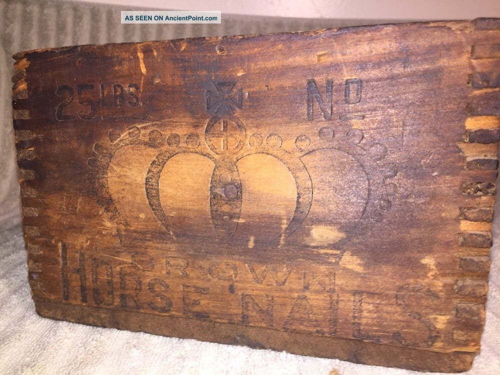 Antique Crown No Horse Nails In Dovetailed Wooden Box Primitives photo