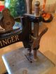 Vintage Singer Toy Sewing Machine Model 20 Cast Iron Black Enamel Hand Crank Sewing Machines photo 4