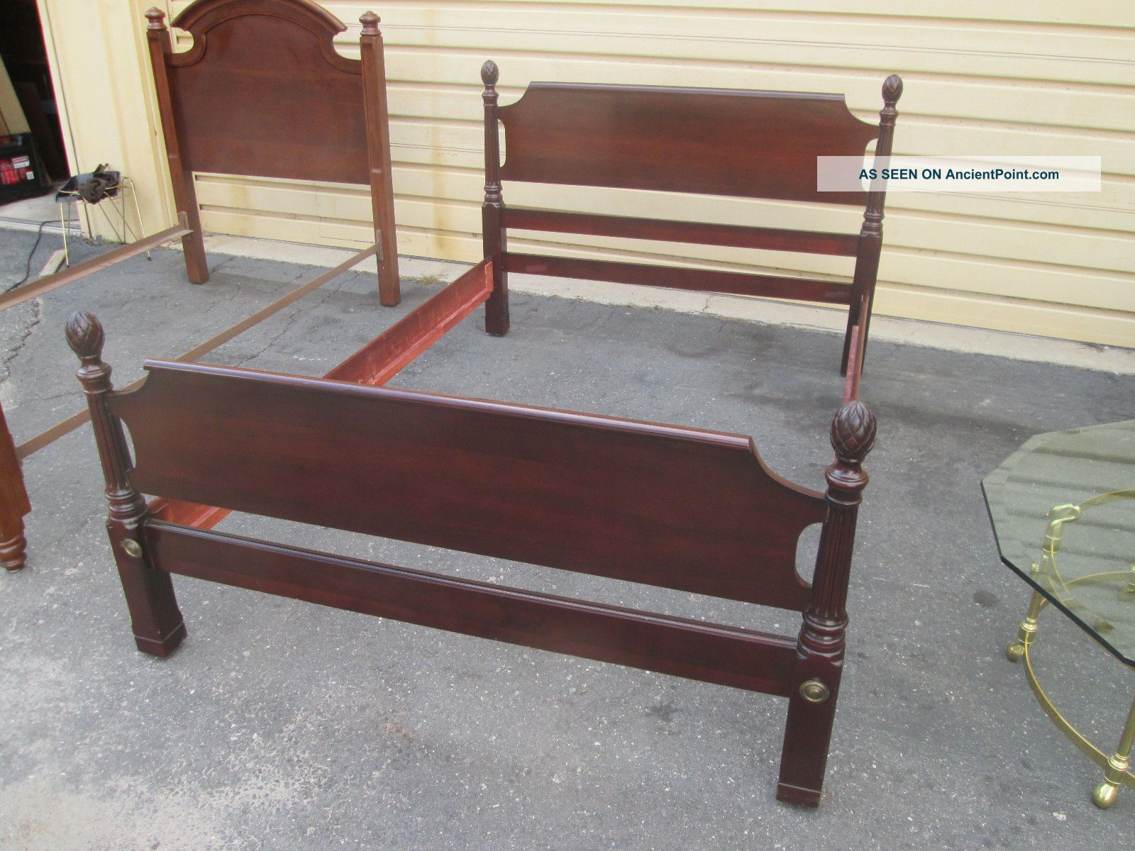 56158 Solid Mahogany Full Size Bed W/ Wood Side Rails 1900-1950 photo