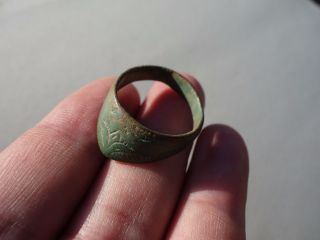 Late Roman To Medieval,  Bronze Incised Leaf Archer ' S Thumb Ring,  Circa 10 - 14 A.  D. photo