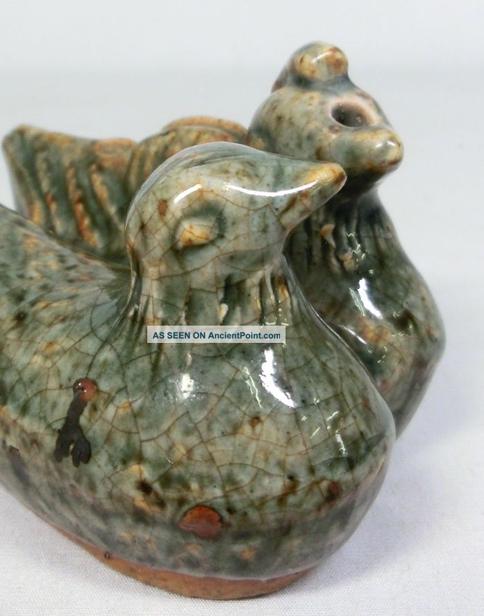H837: Chinese Pottery Ware Water Pot Suiteki Of Bird Statue. Korea photo