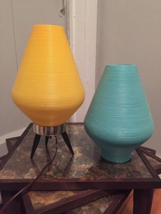 Mid Century Yellow Beehive Table Lamp Tripod Base W/ Extra Teal Beehive Shade photo