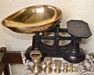 Unique Vintage C1879 English Black Balance Kitchen Scales 7 Brass Bell Weights photo