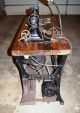Vintage Complete Singer Model 61 Industrial Sewing Machine & Cast Iron Base Sewing Machines photo 5