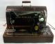 Antique 1920 ' S Singer Model 99k Portable Sewing Machine W/ Bentwood Case Sewing Machines photo 1