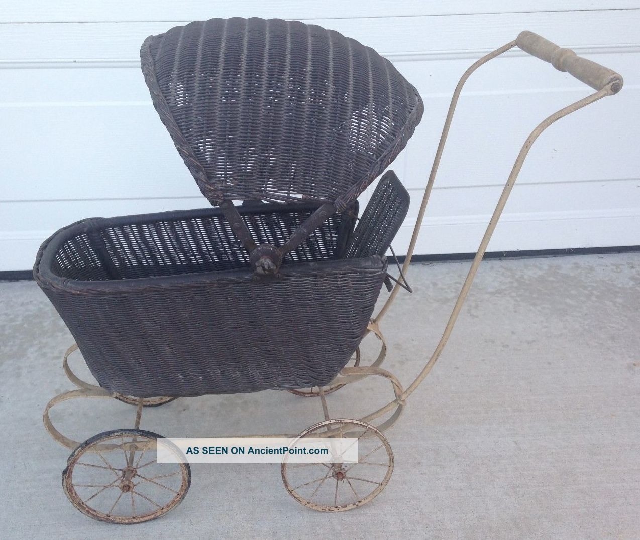 Antique 1919 Lloyd Loom Wicker Baby Doll Buggy Carriage Stroller W Canopy Baby Carriages & Buggies photo