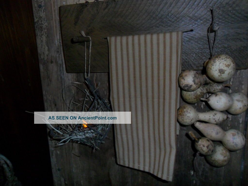 Primitive Early Look Peg Board/rack,  Pantry Towel,  Gourd Garland & Wire Basket Primitives photo