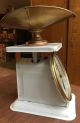 Vintage American Family Scale Counter Top Model White Enamel With Pan 25 Lbs. Scales photo 4