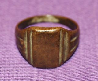 Georgian Bronze Signet Ring - Circa 1760 - Uk Metal Detecting Find photo