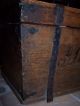 Early Antique Primitive Wooden Travel Trunk.  Painted Name,  Square Nails Dovetail Unknown photo 4