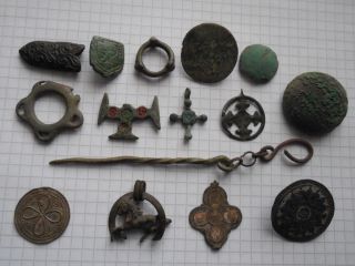 Ancient Bronze Different Objects Vf, photo