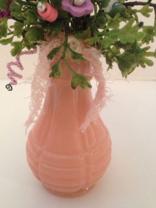 Vtg Pink Button Bokay/milk Glass - Country Decor - Shabby Cottage Chic - Orni photo