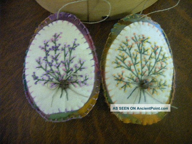 4 Primitive Hand Stitched Eggs Ornaments Bowl Fillers Tucks Easter Flowers Primitives photo