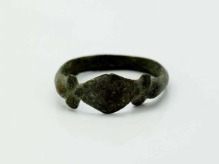 W078.  Roman Bronze Ring photo