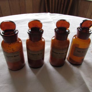 4 Antique Amber Glass Apothecary Bottles Merck Pharmacy Dermatol Quack Medicine photo
