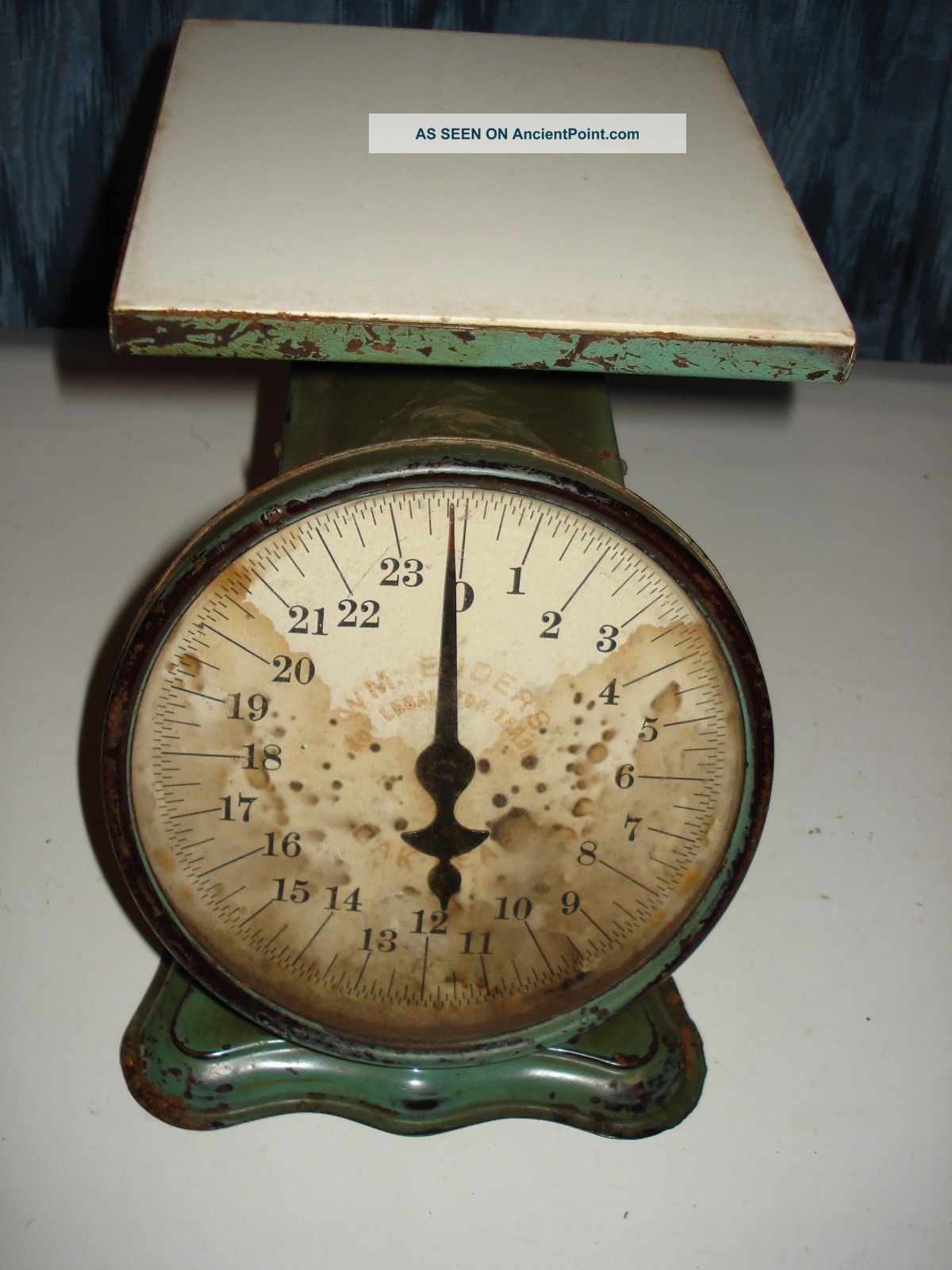 Antique W.  M.  Enders 1906 Oak Leaf Kitchen Utility Scale 24 Lb. Scales photo