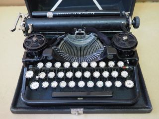 Antique Typewriter Underwood Portable 3 - Bank Ecrire Escribir Scrivere photo