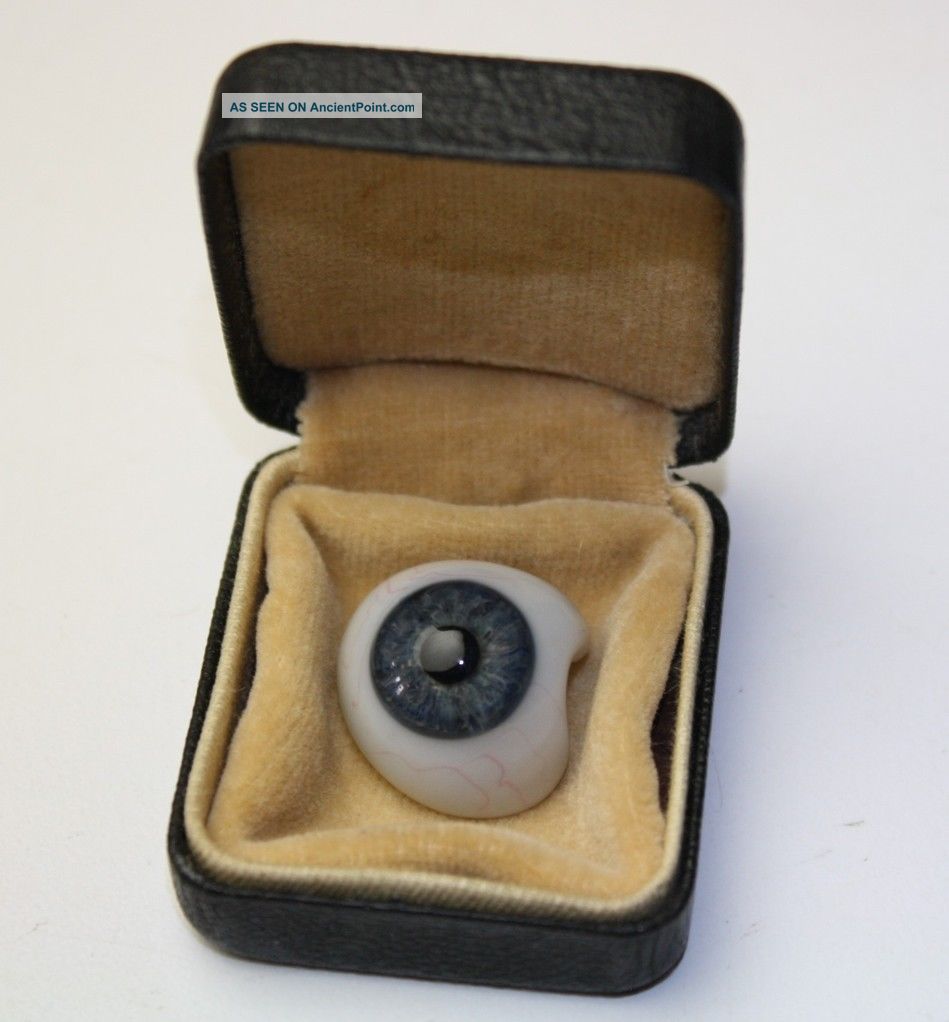 Antique Prosthetic Wwii German Glass Eye Ball Medical Human By E.  & S.  Danz Optical photo