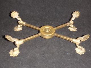 Rococo Footed Dish Stand Trivet Cross Extending 10 