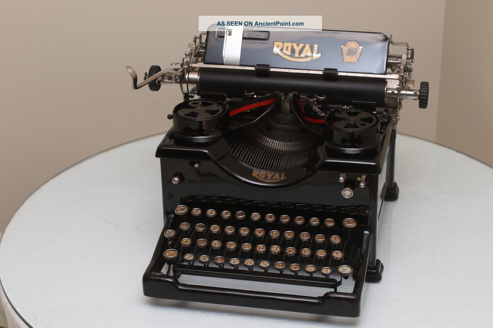 1924 Royal Model 10 Typewriter Typewriters photo